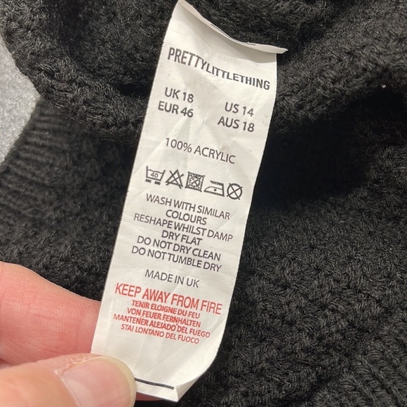 PrettyLittleThing NWT Black Knit Elasticated Hem Crop Top Size 14 - Picture 10 of 11